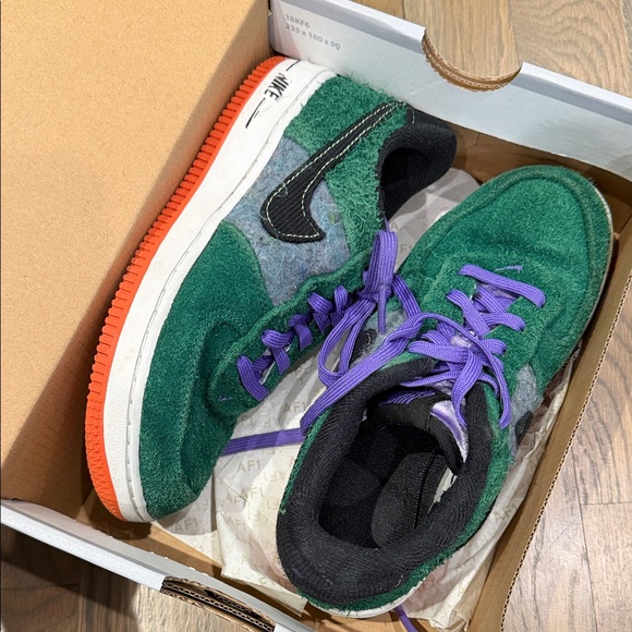 Force1 Other - Nike Air Force 1 LV8